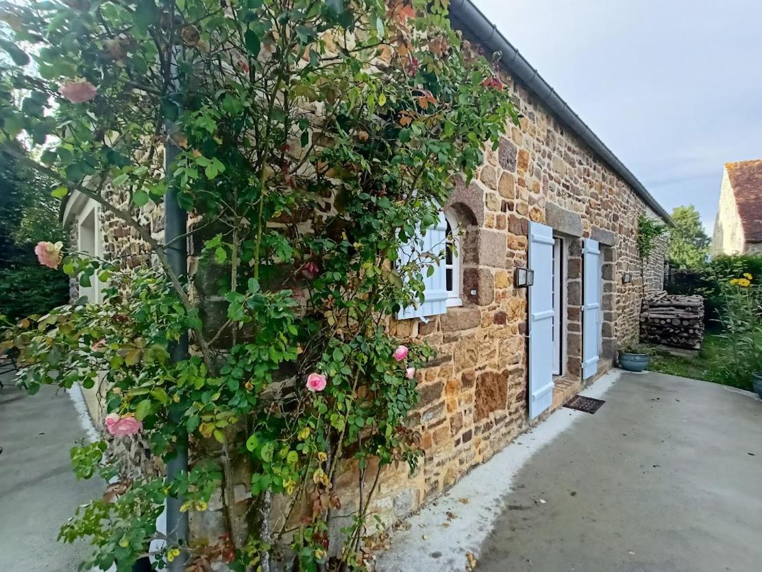Ma Maison Bleue Saint-Brice-sous-Ranes Buitenkant foto